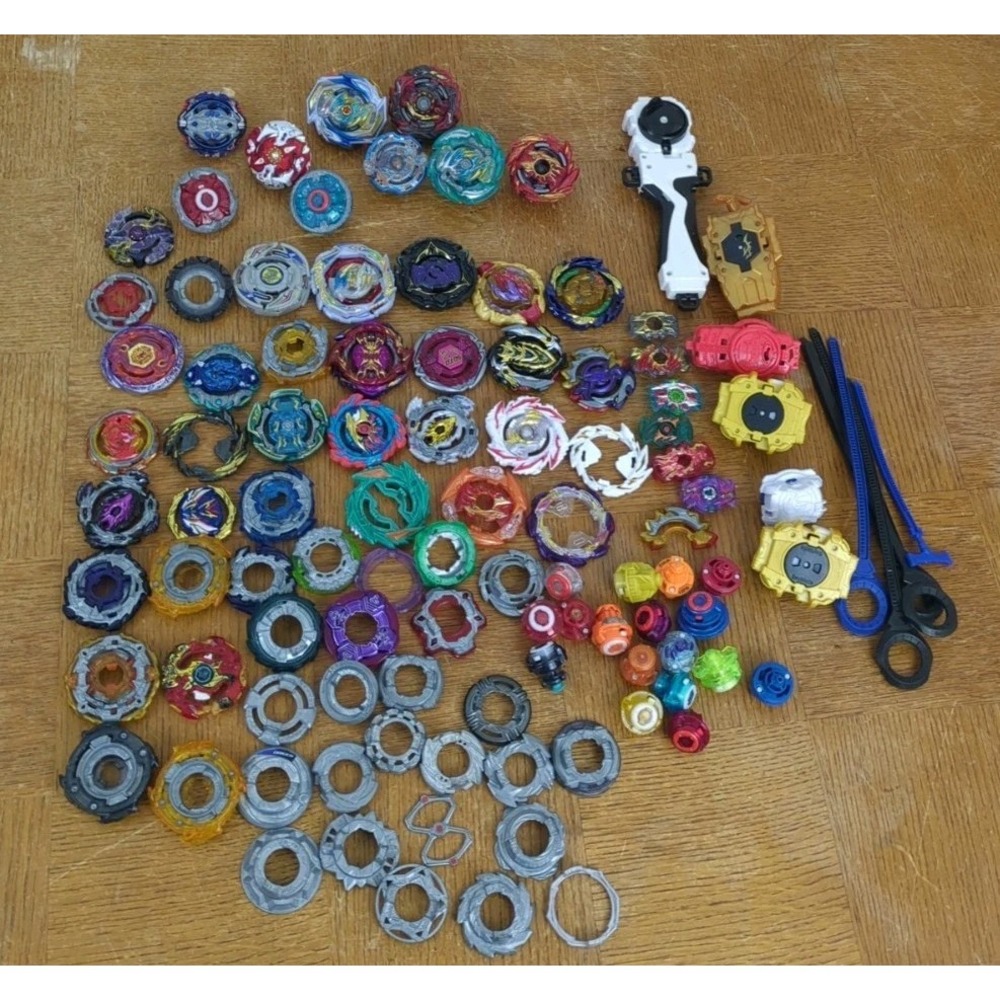 Beyblade Lot of ~25 - Metal Fusion Burst - Authentic